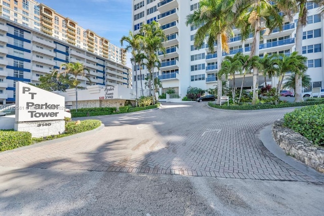 3140 S Ocean Dr Unit 1011, Hallandale Beach, FL 33009 - exterior space featuring curbs