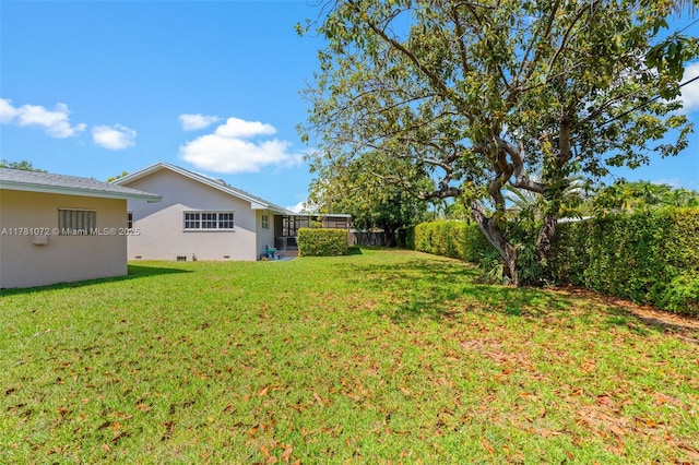 16901 SW 89th Ave, Palmetto Bay, FL 33157 - view of yard with fence