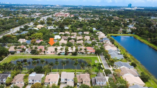 4713 Village Way, Davie, FL 33314 - view of property location featuring a large body of water and nearby suburban area
