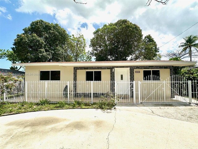6440 SW 20th St, Miramar, FL 33023 - view of front of house featuring stucco siding