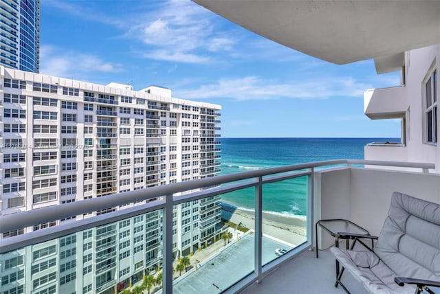 3001 S Ocean Dr Unit 1507, Hollywood, FL 33019 - balcony featuring a water view and a view of the beach