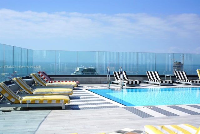 1300 S Miami Ave Unit 2001, Miami, FL 33130 - view of community pool