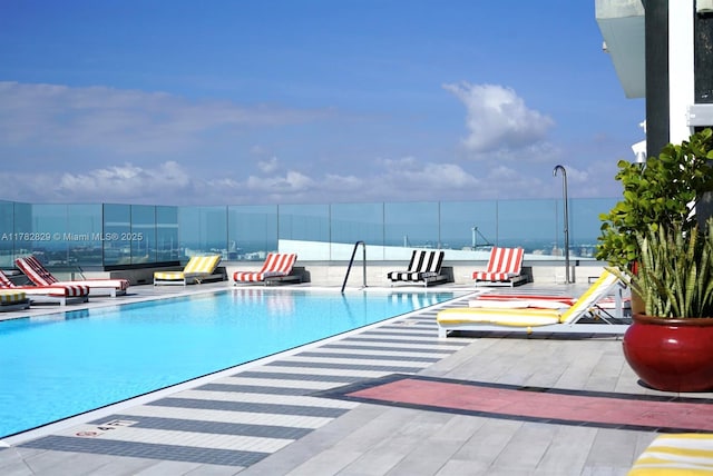 1300 S Miami Ave Unit 2001, Miami, FL 33130 - community pool with a patio