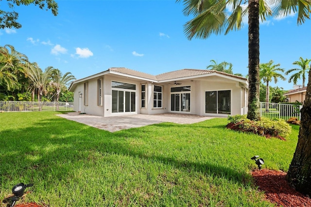1807 Victoria Pointe Cir, Weston, FL 33327 - rear view of house featuring ceiling fan, stucco siding, a patio area, and a tile roof