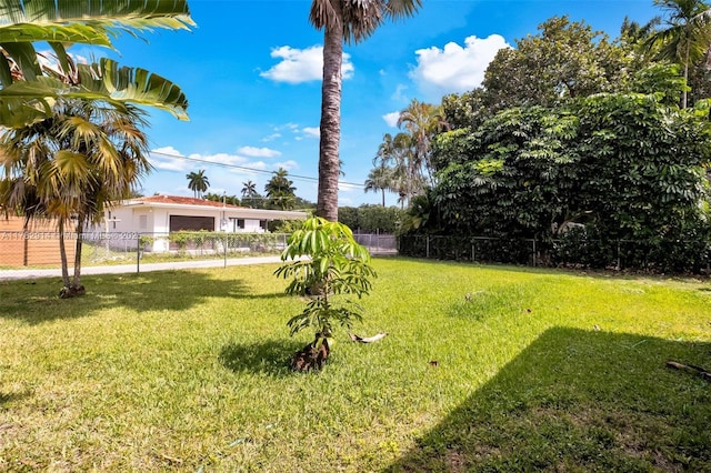 view of yard with fence