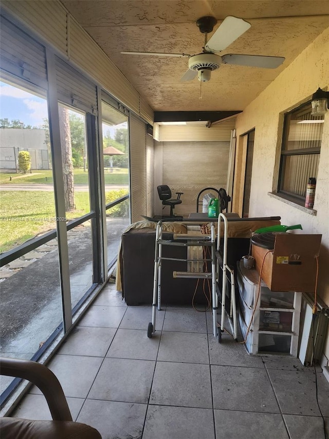 6120 Newstead Ct, Green Acres, FL 33463 - sunroom / solarium featuring ceiling fan