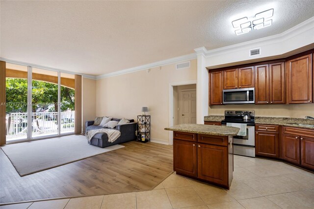 3001 NE 185th St Unit 219, Aventura, FL 33180 - photo 1