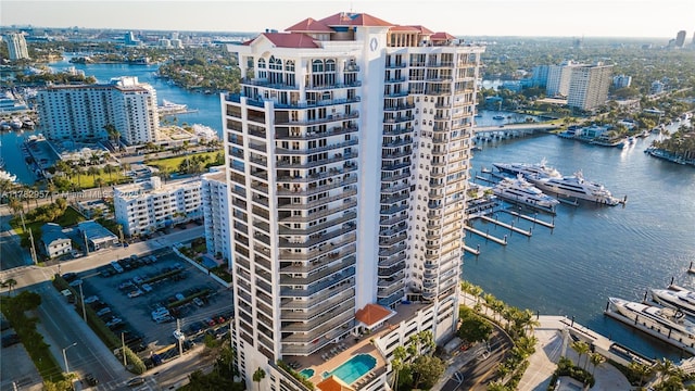 100 S Birch Rd Unit 1602C, Fort Lauderdale, FL 33316 - view of urban area featuring a nearby body of water and apartment complex