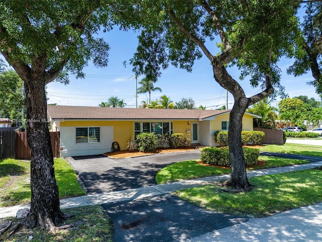 1899 NE 186th St, North Miami Beach, FL 33179 - photo 5