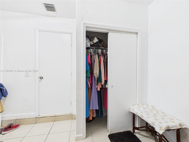 closet with visible vents