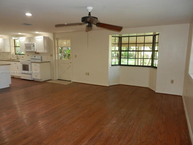 18950 SW 240th St, Homestead, FL 33031 - photo 14