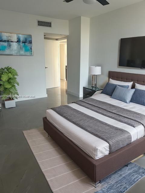 20301 W Country Club Dr Unit 830, Aventura, FL 33180 - bedroom with visible vents