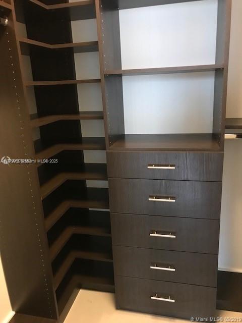 20301 W Country Club Dr Unit 830, Aventura, FL 33180 - view of walk in closet