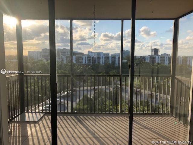 20301 W Country Club Dr Unit 830, Aventura, FL 33180 - exterior space with a view of city