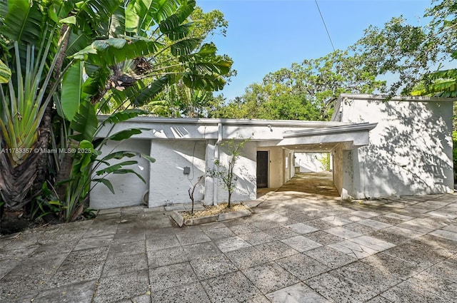 3200 Morris Ln, Miami, FL 33133 - exterior space