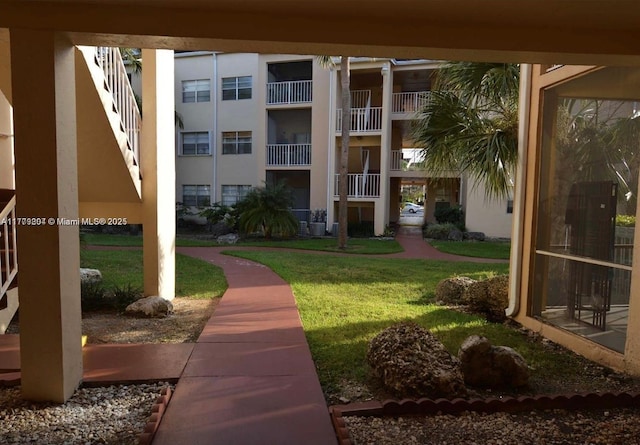 15300 SW 106th Ter Unit 534, Miami, FL 33196 - view of home's community featuring a lawn