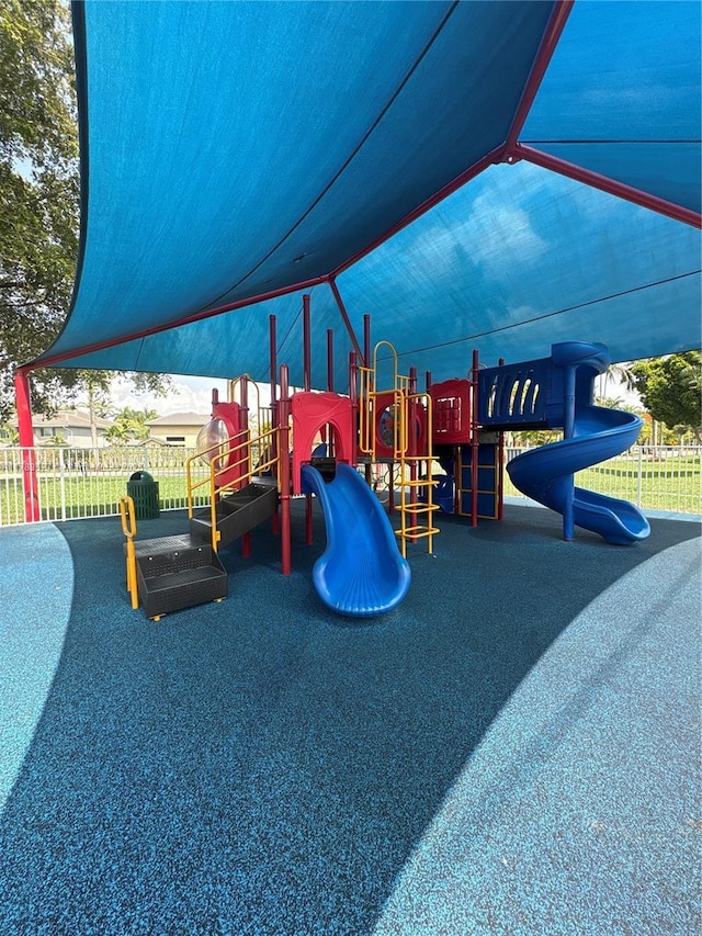 502 SW 158th Ter Unit 203, Pembroke Pines, FL 33027 - view of community jungle gym