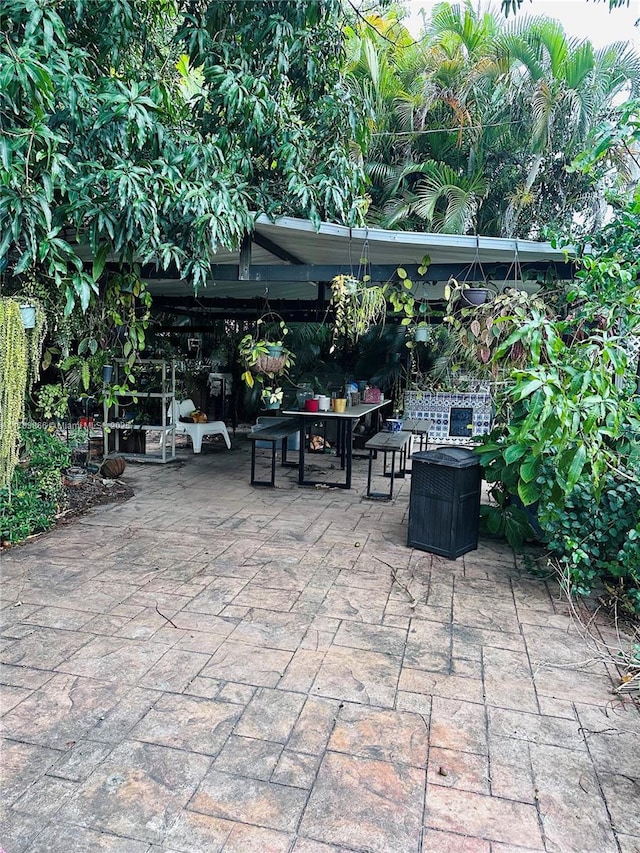 4371 SW 14th St, Miami, FL 33134 - view of patio / terrace