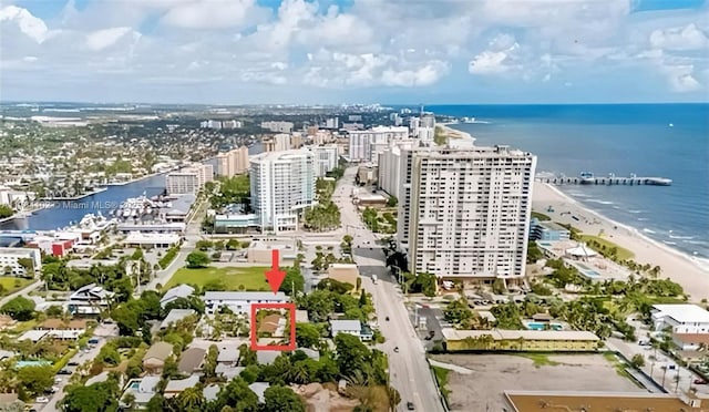 3313 SE 3rd St, Pompano Beach, FL 33062 - view of urban area featuring a nearby body of water