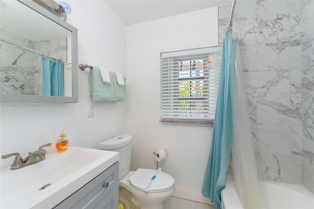 3313 SE 3rd St, Pompano Beach, FL 33062 - bathroom with vanity, shower / tub combo, toilet, and baseboards
