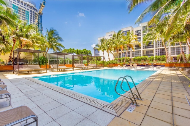 3470 E Coast Ave Unit H2706, Miami, FL 33137 - community pool with a patio area
