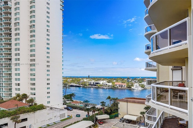 20191 E Country Club Dr Unit 802, Aventura, FL 33180 - property view of water