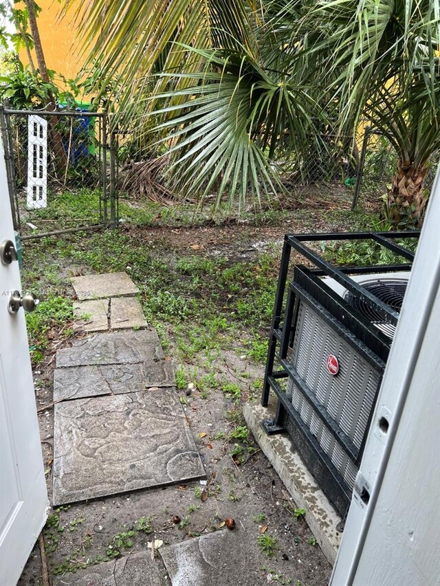 5955 NW 25th Ct Unit 208, Sunrise, FL 33313 - view of yard