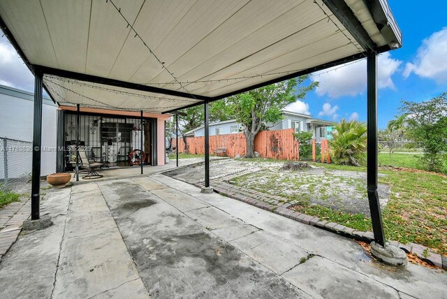 5080 E 5th Ave, Hialeah, FL 33013 - view of patio / terrace