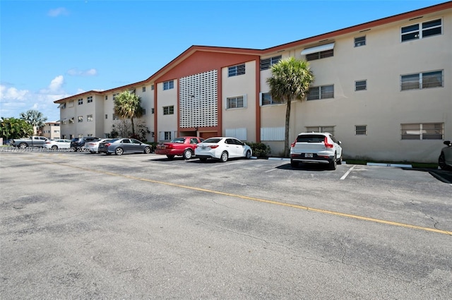 5300 Washington St Unit G323, Hollywood, FL 33021 - view of property featuring uncovered parking