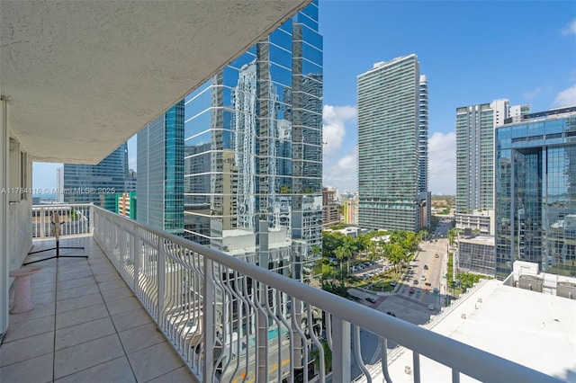 1200 Brickell Bay Dr Unit 1723, Miami, FL 33131 - balcony with a city view