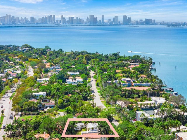 6371 N Bay Rd, Miami Beach, FL 33141