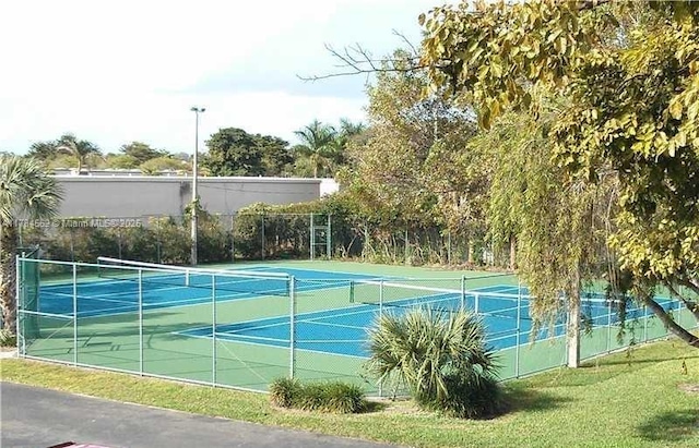 1903 Players Pl, North Lauderdale, FL 33068 - photo 48