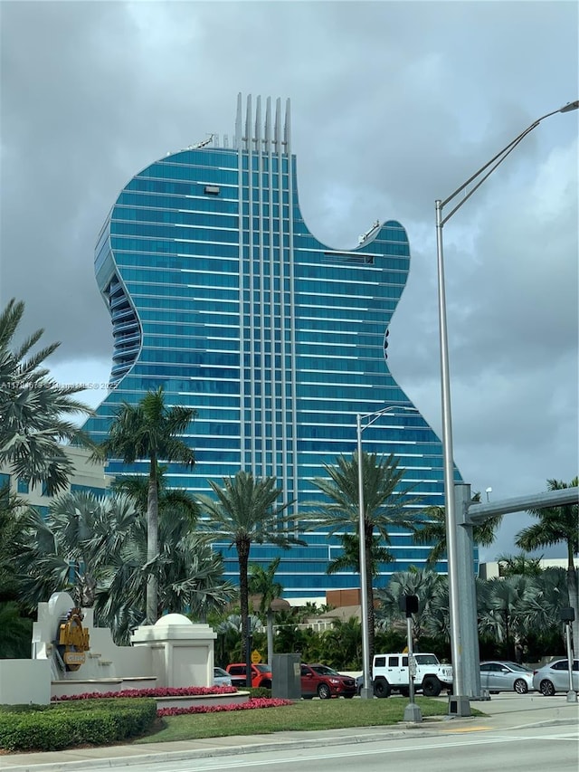 900 Atlantic Shores Blvd Unit 126, Hallandale Beach, FL 33009 - view of building exterior