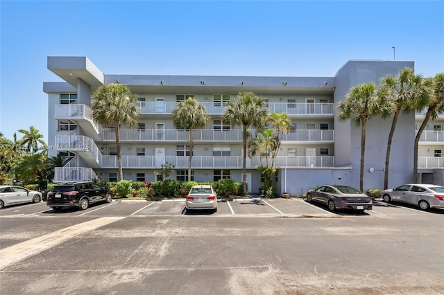 101 Royal Park Dr Unit 1D, Oakland Park, FL 33309 - view of property with uncovered parking
