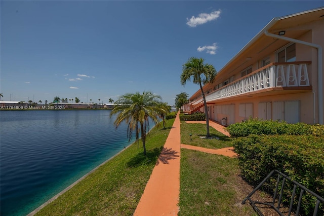 920 SW 10th Ter Unit 12Ar, Hallandale Beach, FL 33009 - view of water feature