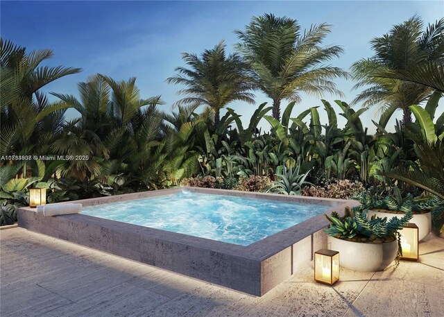 304 Ocean Dr Unit 302, Miami Beach, FL 33139 - view of pool featuring a jacuzzi