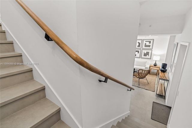 650 NE 32nd St Unit Bh6, Miami, FL 33137 - view of stairs