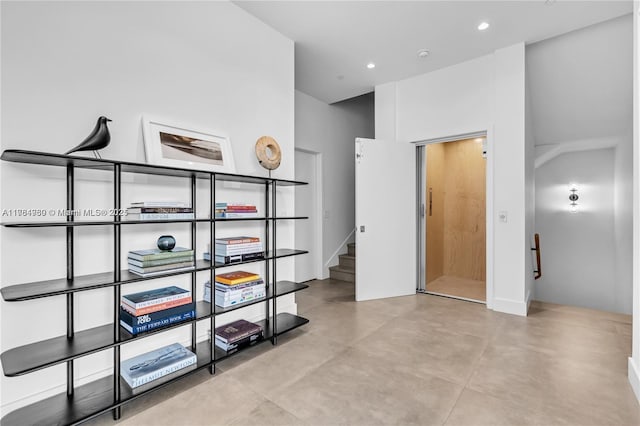 650 NE 32nd St Unit Bh6, Miami, FL 33137 - bedroom with concrete flooring and recessed lighting