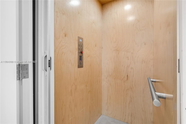 650 NE 32nd St Unit Bh6, Miami, FL 33137 - elevator