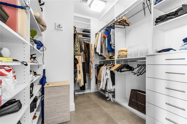 650 NE 32nd St Unit Bh6, Miami, FL 33137 - view of spacious closet