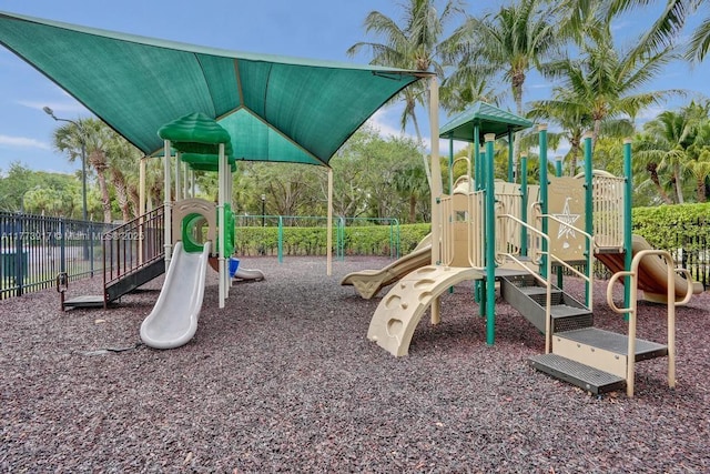 16519 SW 54th Ct, Miramar, FL 33027 - community jungle gym featuring fence