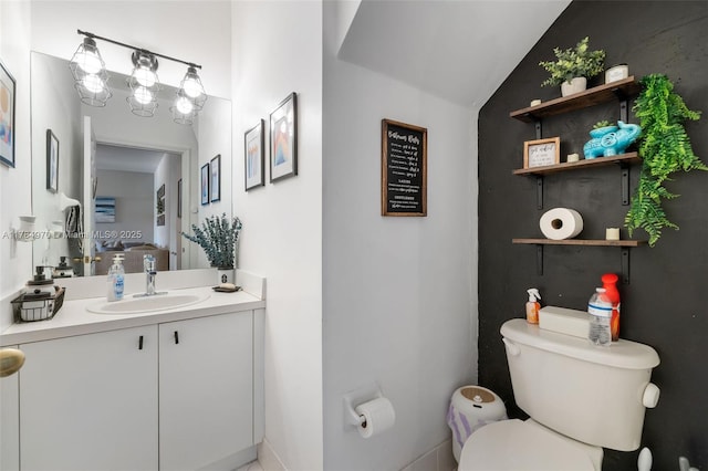 1074 NE 41st Pl, Homestead, FL 33033 - bathroom with vanity and lofted ceiling