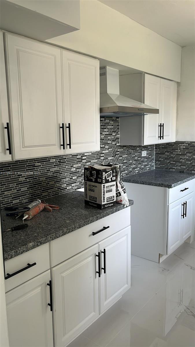 301 NW 194th Ter, Miami Gardens, FL 33169 - photo 3