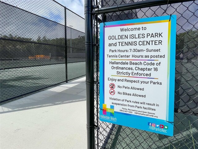 581 Blue Heron Dr Unit 112-B, Hallandale Beach, FL 33009 - exterior details with fence