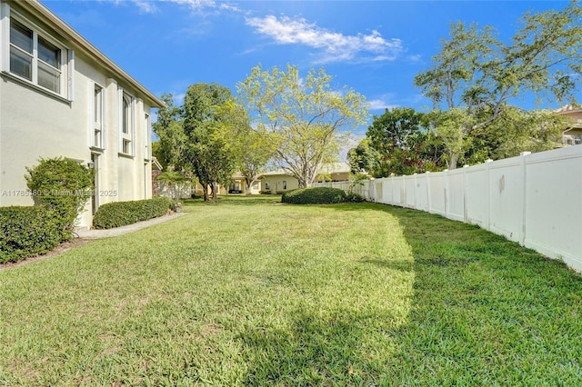 1951 NW 167th Ter, Pembroke Pines, FL 33028 - view of yard featuring fence