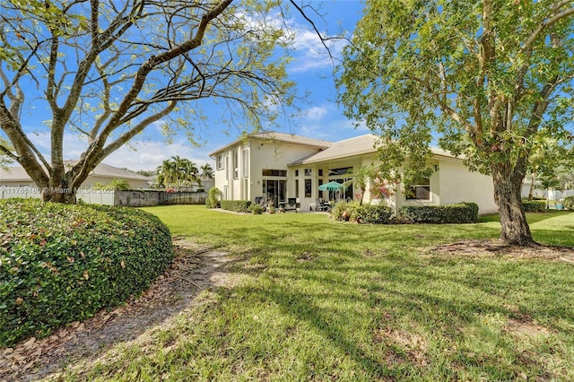 1951 NW 167th Ter, Pembroke Pines, FL 33028 - exterior space featuring fence