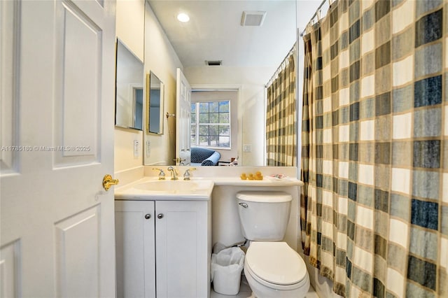 1951 NW 167th Ter, Pembroke Pines, FL 33028 - ensuite bathroom with curtained shower, visible vents, toilet, vanity, and connected bathroom