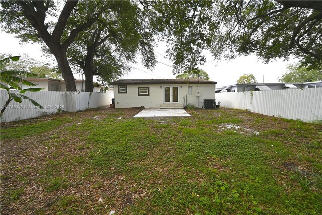 2265 NW 89th St, Miami, FL 33147 - photo 17