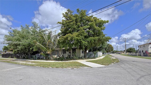 1801 NW 81st Ter, Miami, FL 33147 - photo 20