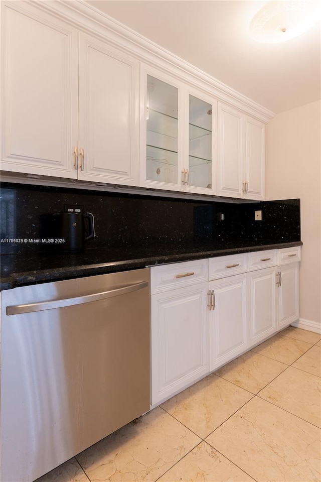 18011 Biscayne Blvd Unit 902, Aventura, FL 33160 - kitchen featuring dishwasher, tasteful backsplash, white cabinetry, and glass insert cabinets